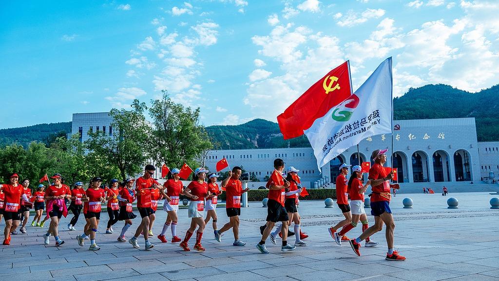 美国水蝮蛇窃密设备伪装成键盘