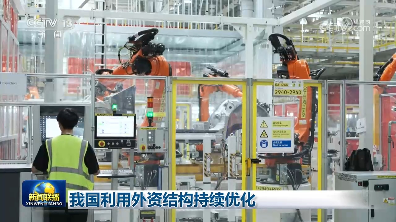 习近平会见白俄罗斯总统卢卡申科